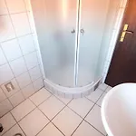 Juric 아파트 *